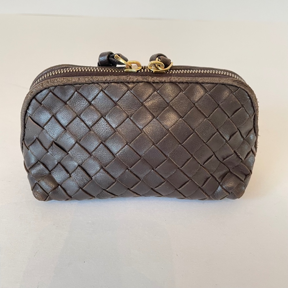 Bottega Veneta Intrecciato Brown leather small pouch cosmetic case mini bag - Picture 4 of 16